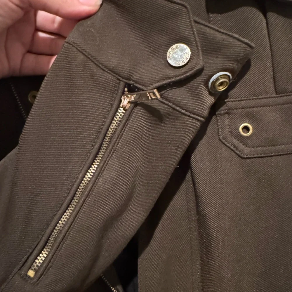 Men's Dark Olive Jacket - Picture 4 of 5